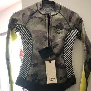 Billabong wetsuit camo NEW with tags sz 2/xs